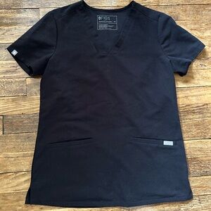 FIGS Women’s Scrub Top - Black